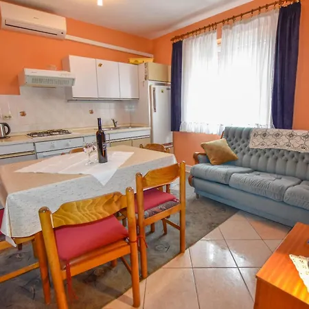 Apartman Desa