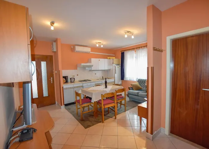 Desa Apartman Biograd Na Moru