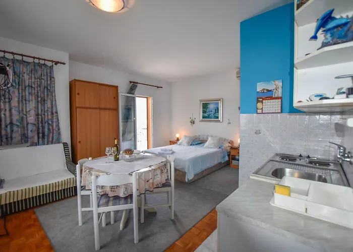 아파트 Desa 비오그라드나모루